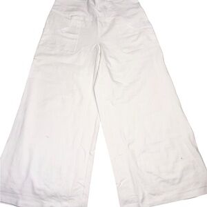 Women with Control white, high-waisted, wide-leg pants medium nwt slimming